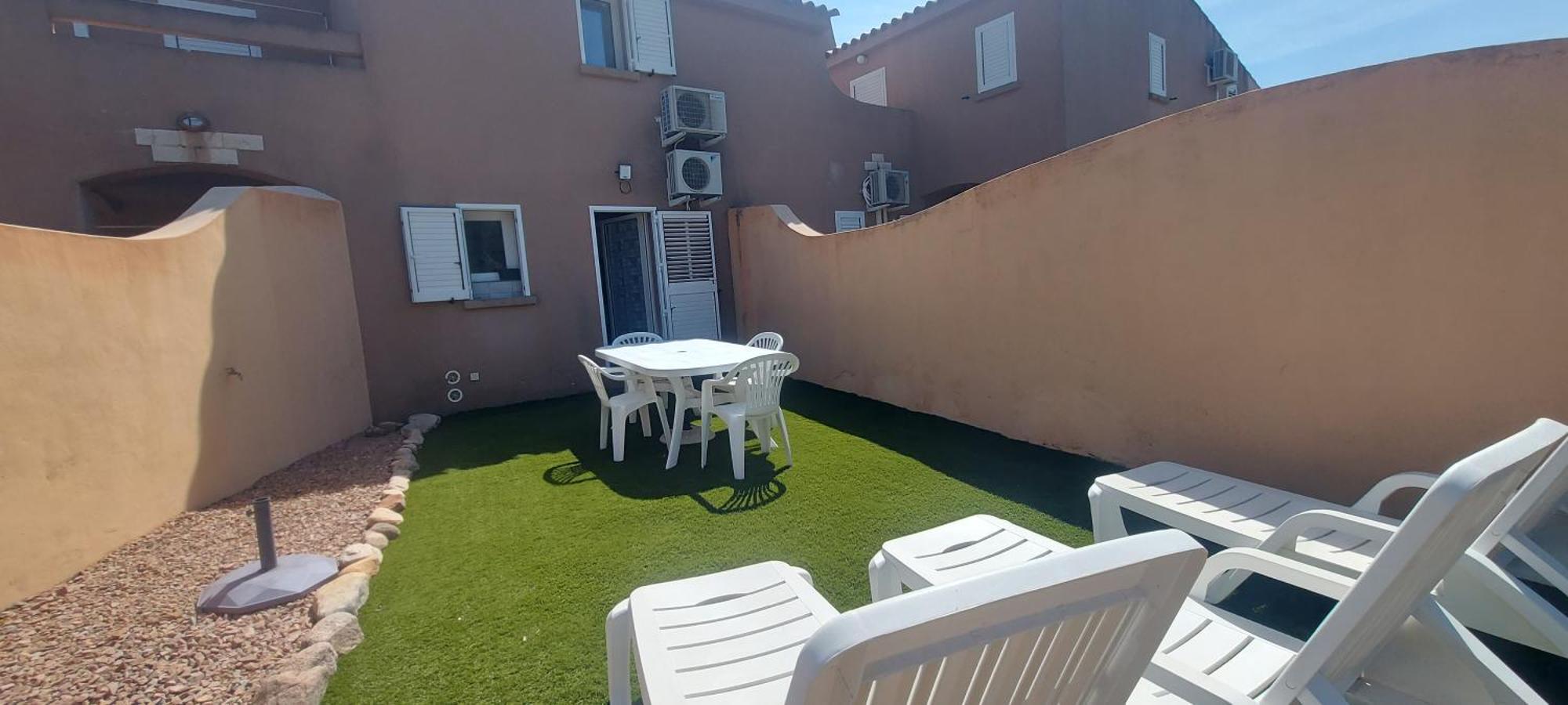 Riviera Aparthotel 2*